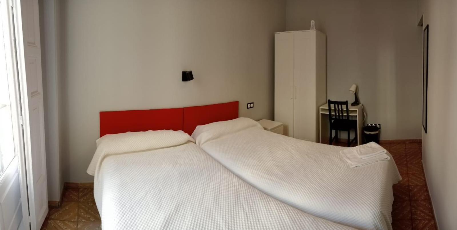 Hostal Yolanda Madrid Eksteriør billede